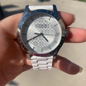 NWT Coach Boyfriend Logo Watch